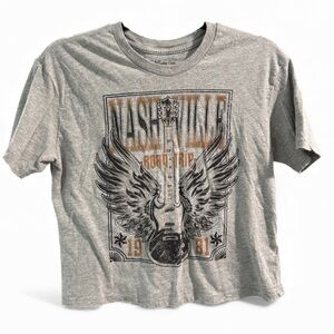 Rebellious One Gray Nashville Graphic Cropped‎ T Shirt- Size Small